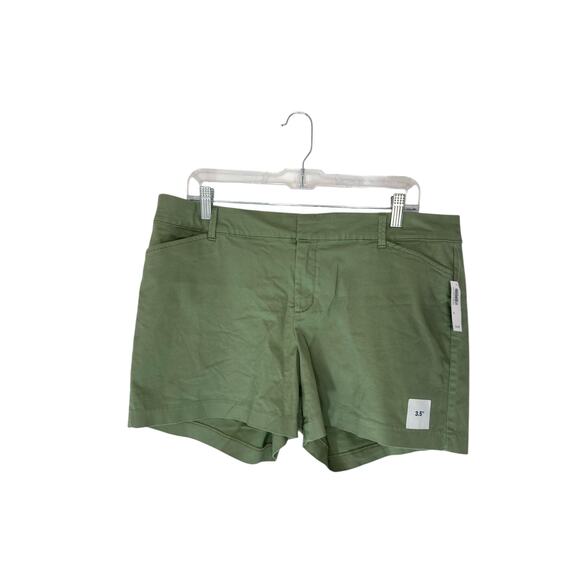 NWT Old Navy Plus Women's Green Cotton Blend Basic Casual Pixie Shorts Size 14 - Picture 1 of 12